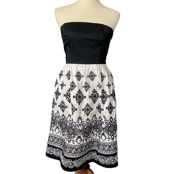𝅺whbm dress - Picture 1 of 8